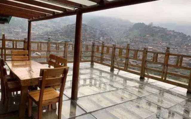 Yinxiang Xijiang Resort Hotel