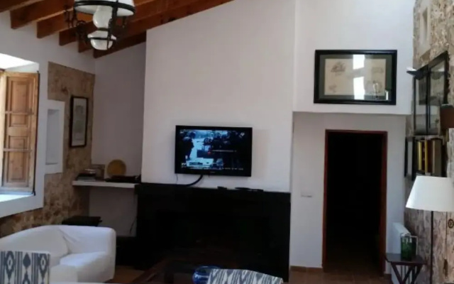106644 - Villa in Sa Pobla