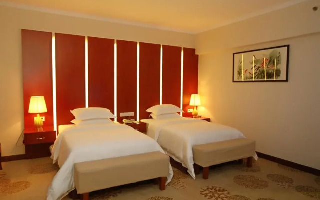 Carefree Hotel