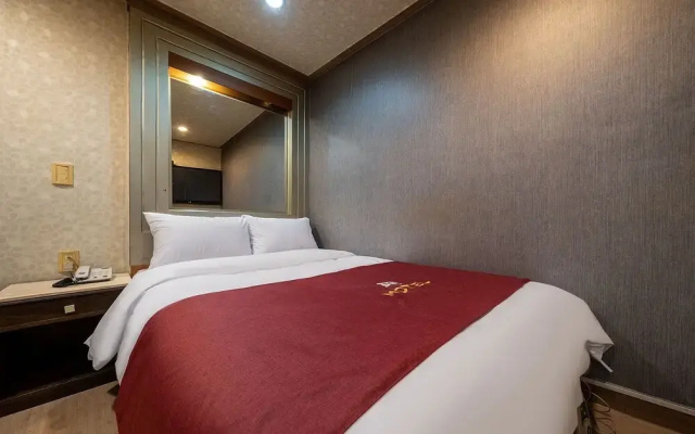 Suyu Fan Motel