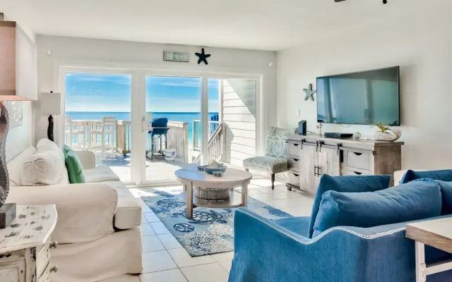 Waterside Dreams Beachfront Newly Remodeled
