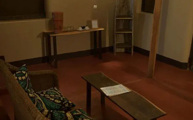 Nuarro Lodge