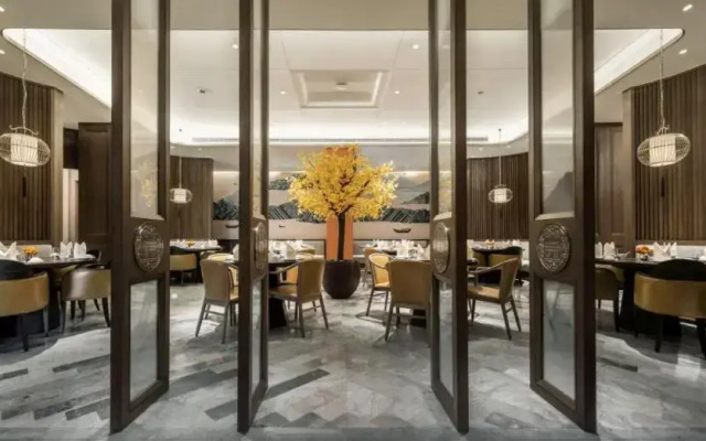 voco Shanghai Hongqiao Hub by IHG