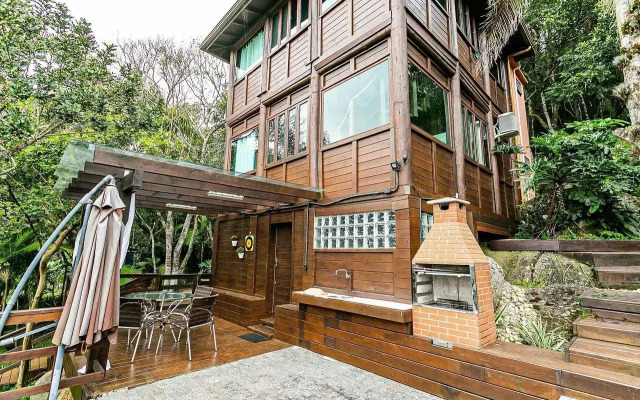 Casa Em Condomínio Em Meio à Natureza Cln006