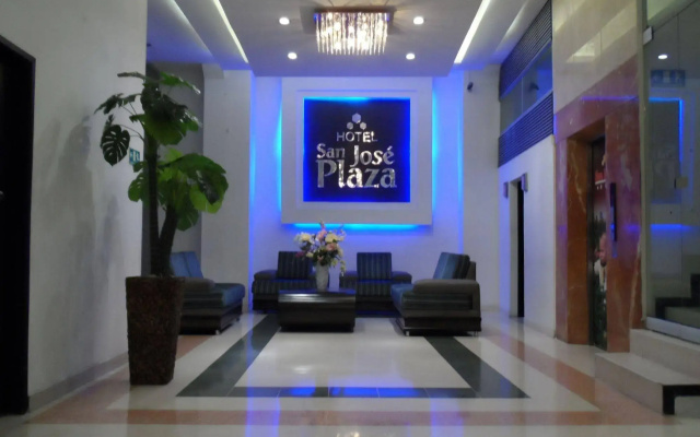 Hotel San Jose Plaza