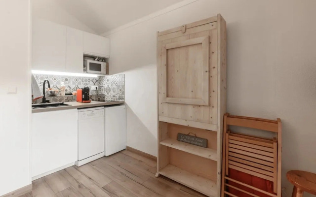 Modern Ski Apartment for 4 in Morillon