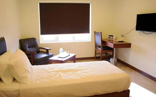 Ungal Vasanta Bhavan Residency