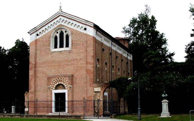Отель Giotto Eremitani Италия, Падуя - отзывы, цены и фото номеров - забронировать отель Giotto Eremitani онлайн вид на фасад
