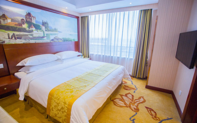 Vienna International Hotel Huangpu Develpoment Zone Branch