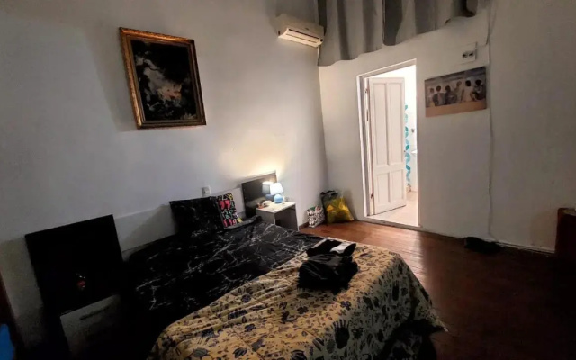 Hostal MVD Port