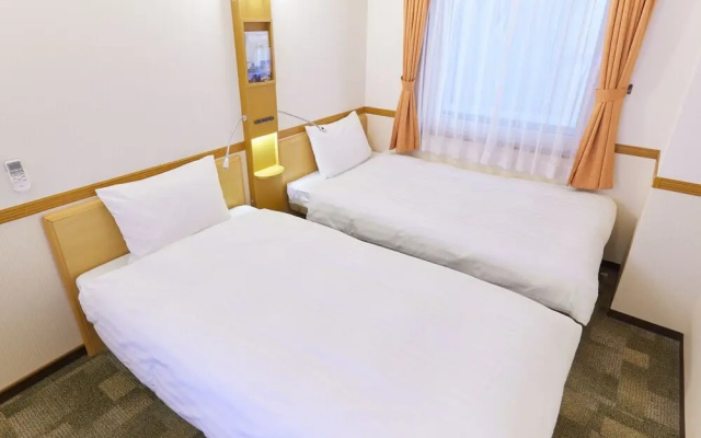 Toyoko Inn Osaka Tsutenkaku Mae