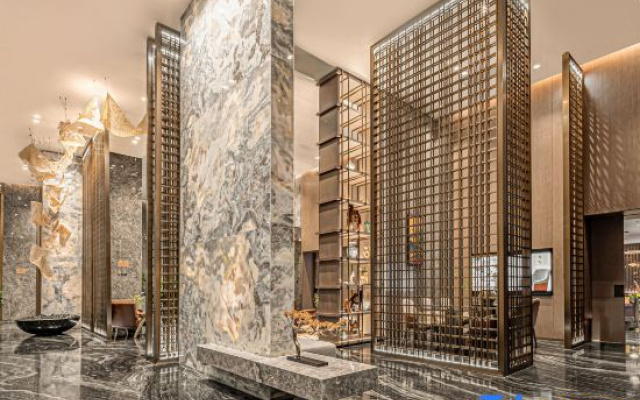 Longhai Silk Road Holiday Hotel