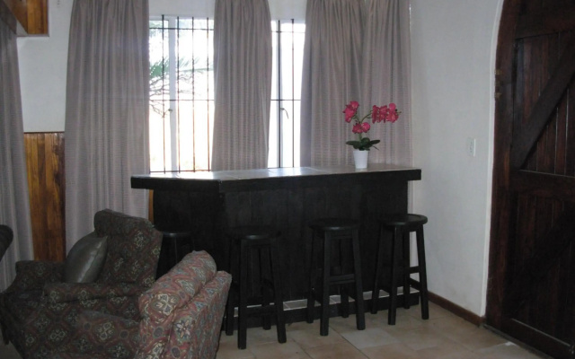 Jacaranda Self Catering Apartments