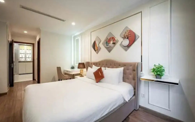 Emily Hallmark Luxury Ho Chi Minh City