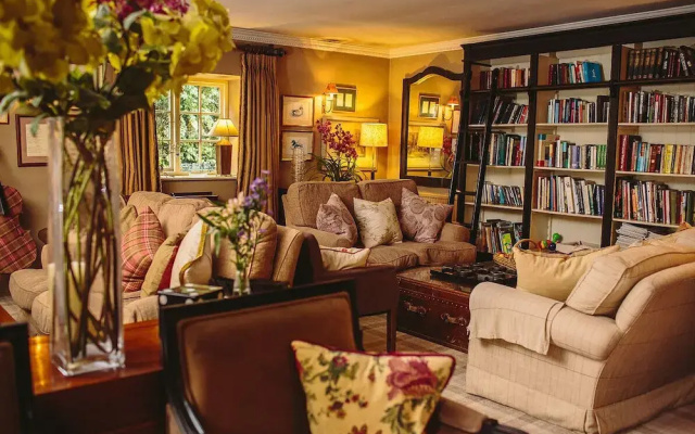 The Pheasant Hotel