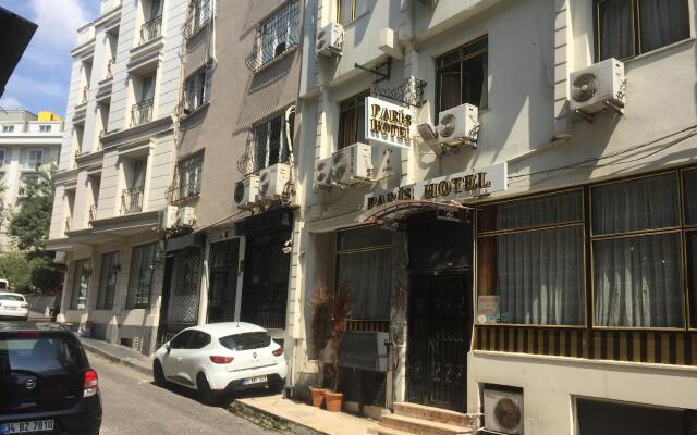 Istanbul Paris Hotel & Hostel вид на фасад
