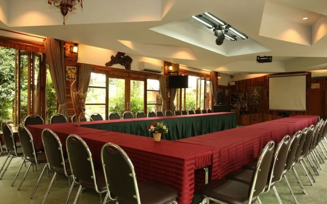 Finderland Resort