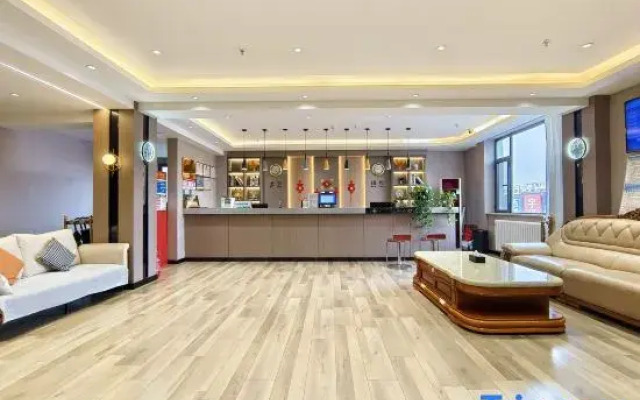 Sheraton Hotel (Lanzhou Gongxingdun Subway Station)