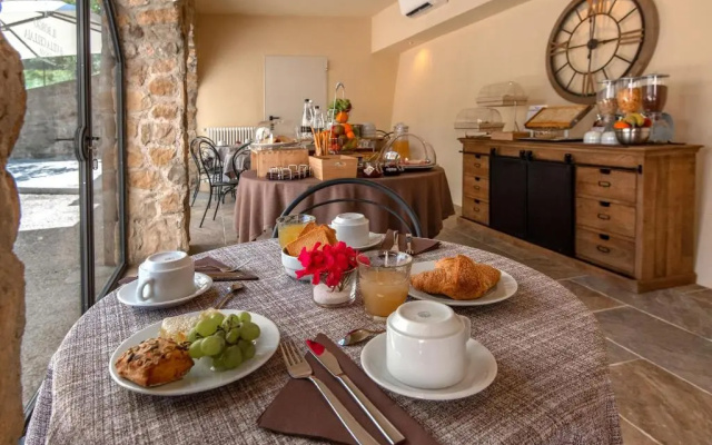 Il Borgo di Villa Cellaia