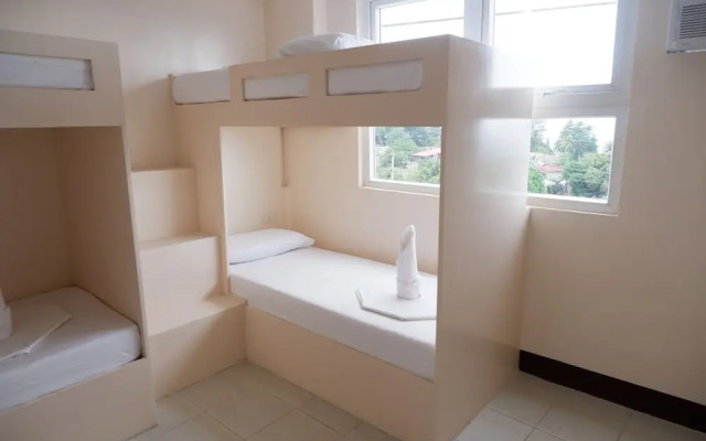 FB Budgetel Suites