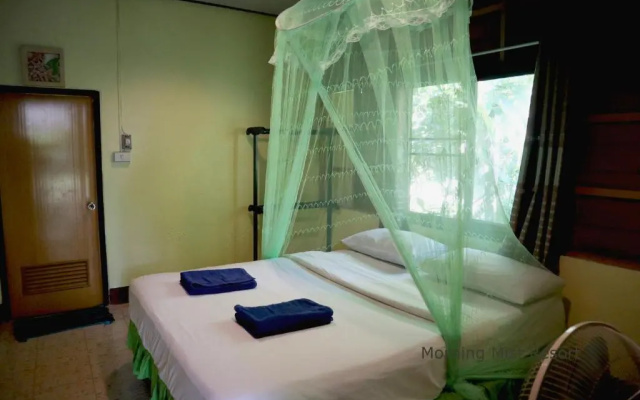 Morning Mist Resort