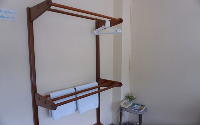 Phadtana Guesthouse