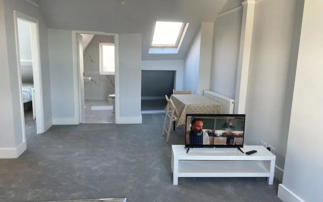 The Croydon Penthouse