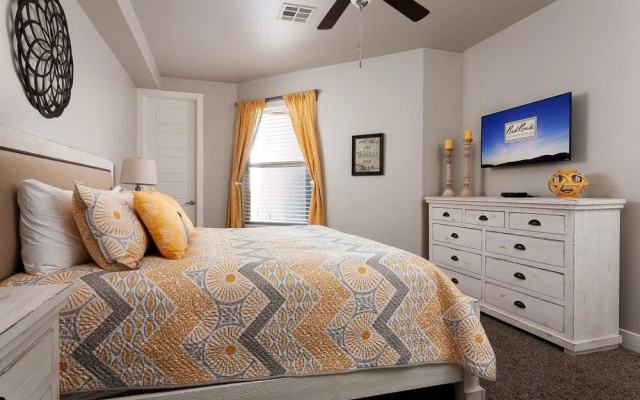 Your Escape at the Ledges
