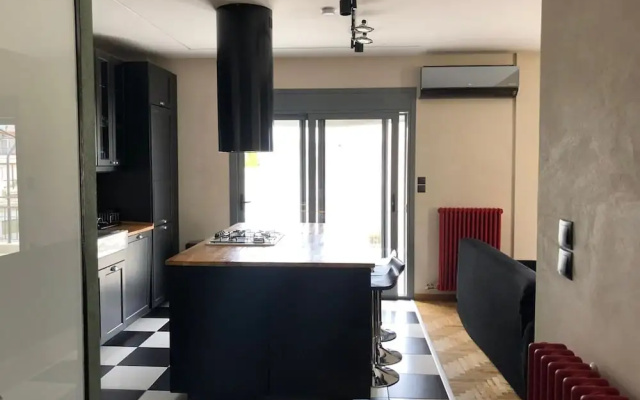 Luxurious Apartment With big Balcony Best Location