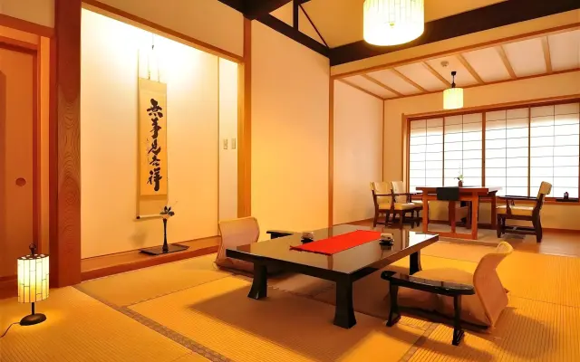 Kansuien Kakuraku