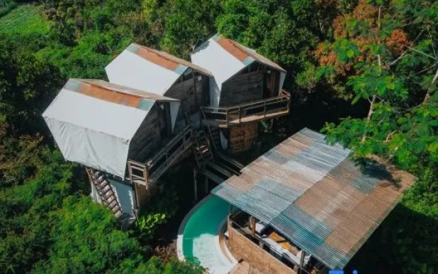 Nirata Treehouse Kintamani
