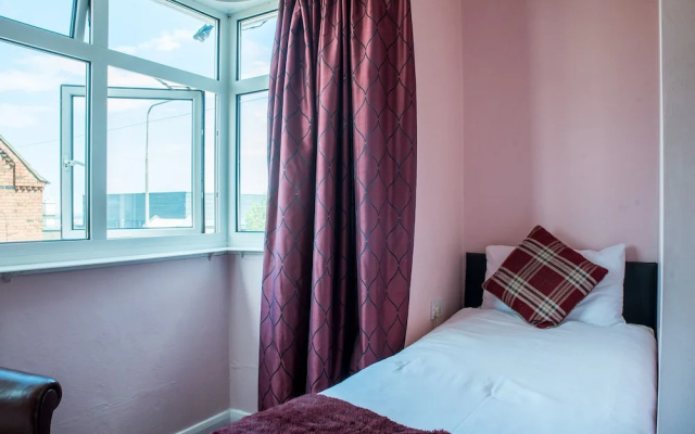 M and J Guest House