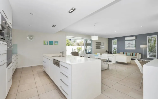 Kingscliff Beach Holiday House @ Salt Village