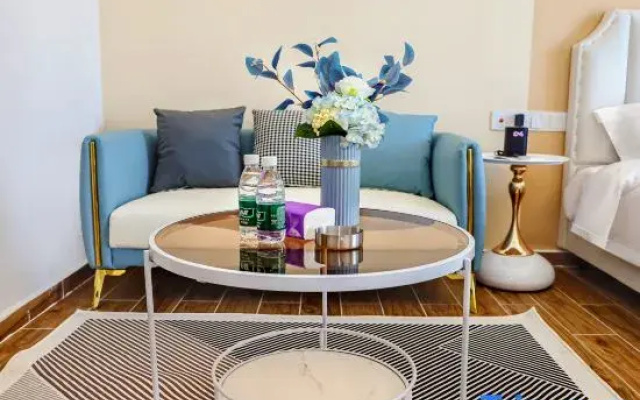 Sanya Zhuojian Seaview Art Holiday Apartment