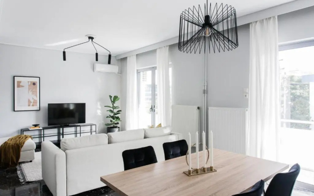 Spacious & Airy 1BR Apartment near HELEXPO Marousi by UPSTREET