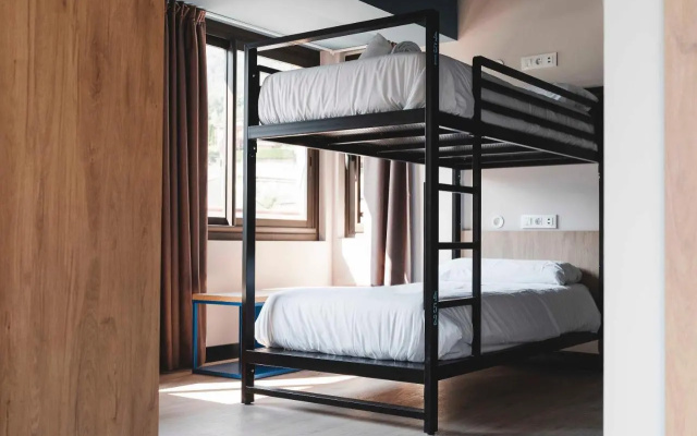 Font Andorra Hostel by Nexta