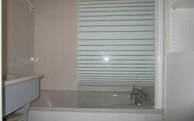 Rental Villa Place Guynemer