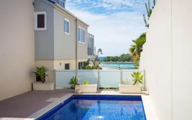 Wharf Apartment Unit 5