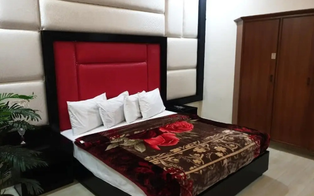 Hotel Sareena Residence