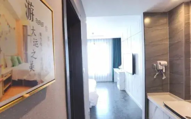 Sutian Homestay (Yuncheng Dongxing Upward Plaza)