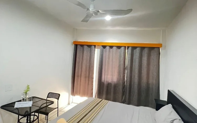 Room-private Room With King Size bed