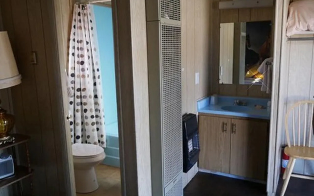 Happy Trails Campground & Mini Motel