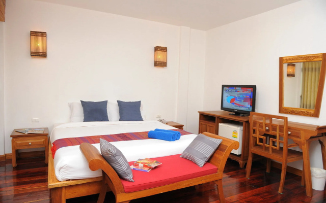 Sukkasem Hotel