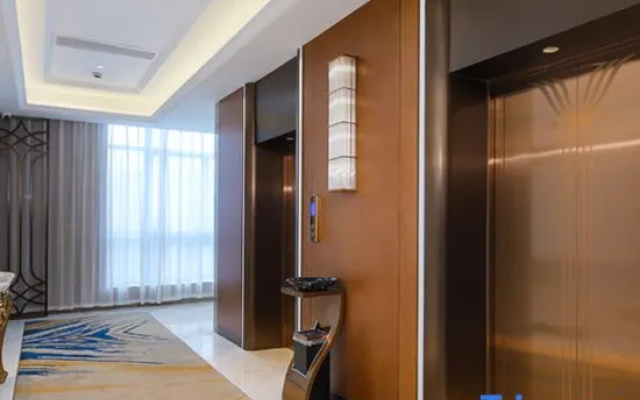 Vienna International Hotel (Cixi Wuyue Plaza Store)