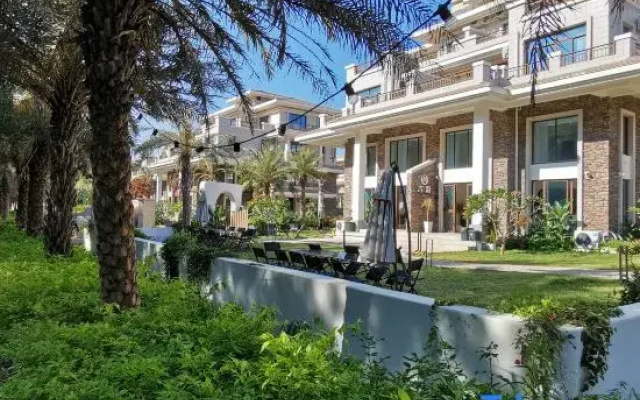 Dongshan Jiguo Villa (Jinluan Bay Scenic Area)