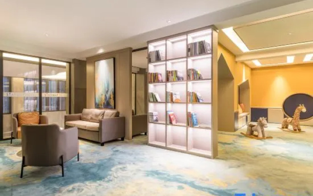 Starway Hotel (Yuyingfang, Deqing, Huzhou)