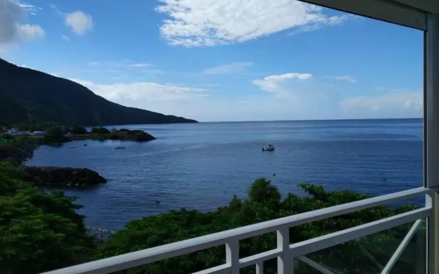 Bel appartement avec piscine, face à la mer