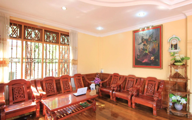 仰光竹子广场酒店(Bamboo Place Yangon)
