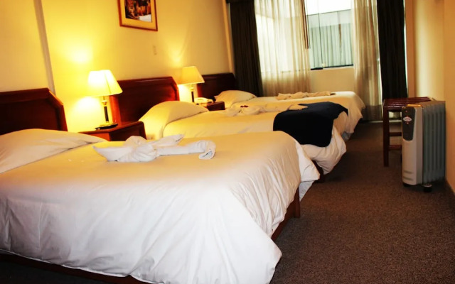 Qarmenqa Hotel
