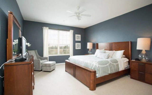 Tropicana Lake View 3 Bedroom Condo